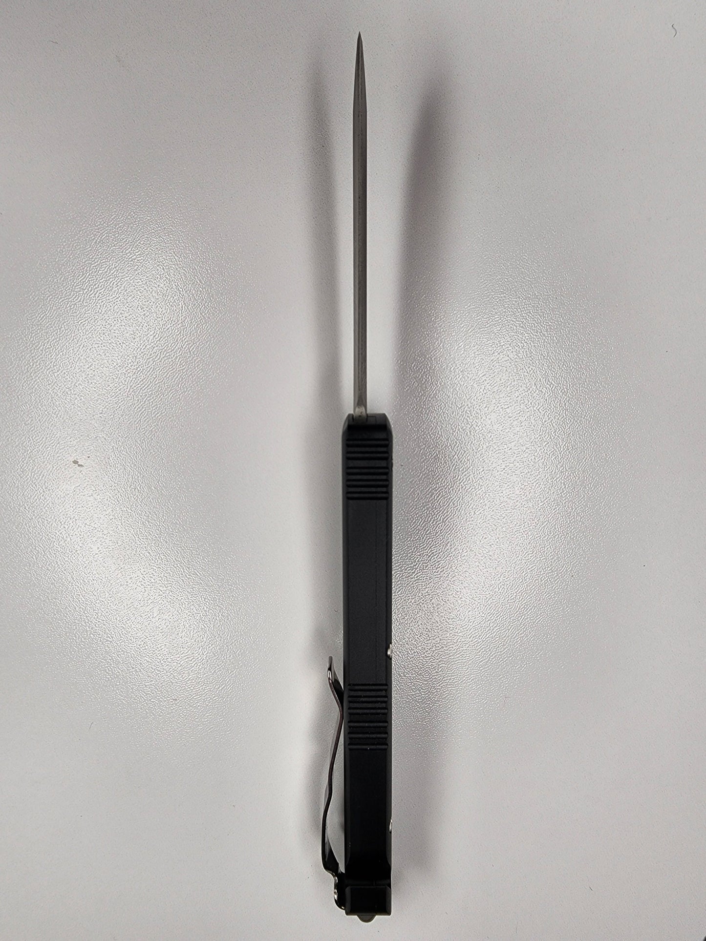 Sleek Standard Dagger